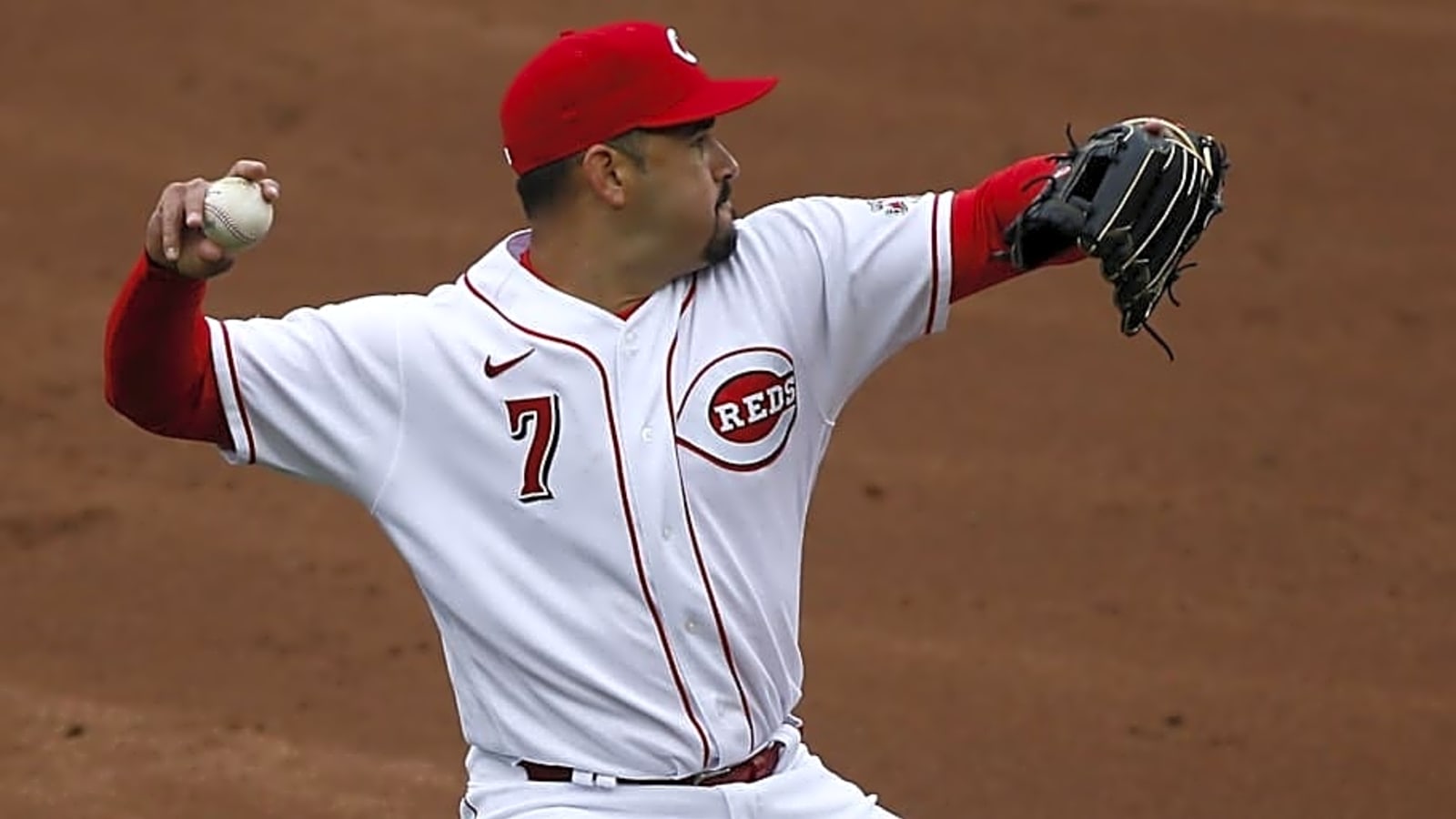 Expert Shares BOLD Prediction That Would Transform Cincinnati Reds Lineup