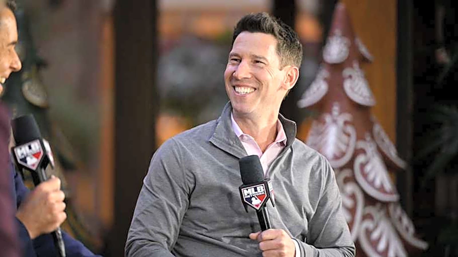 Red Sox Open Door To Another Trade While Introducing Ranger Suárez