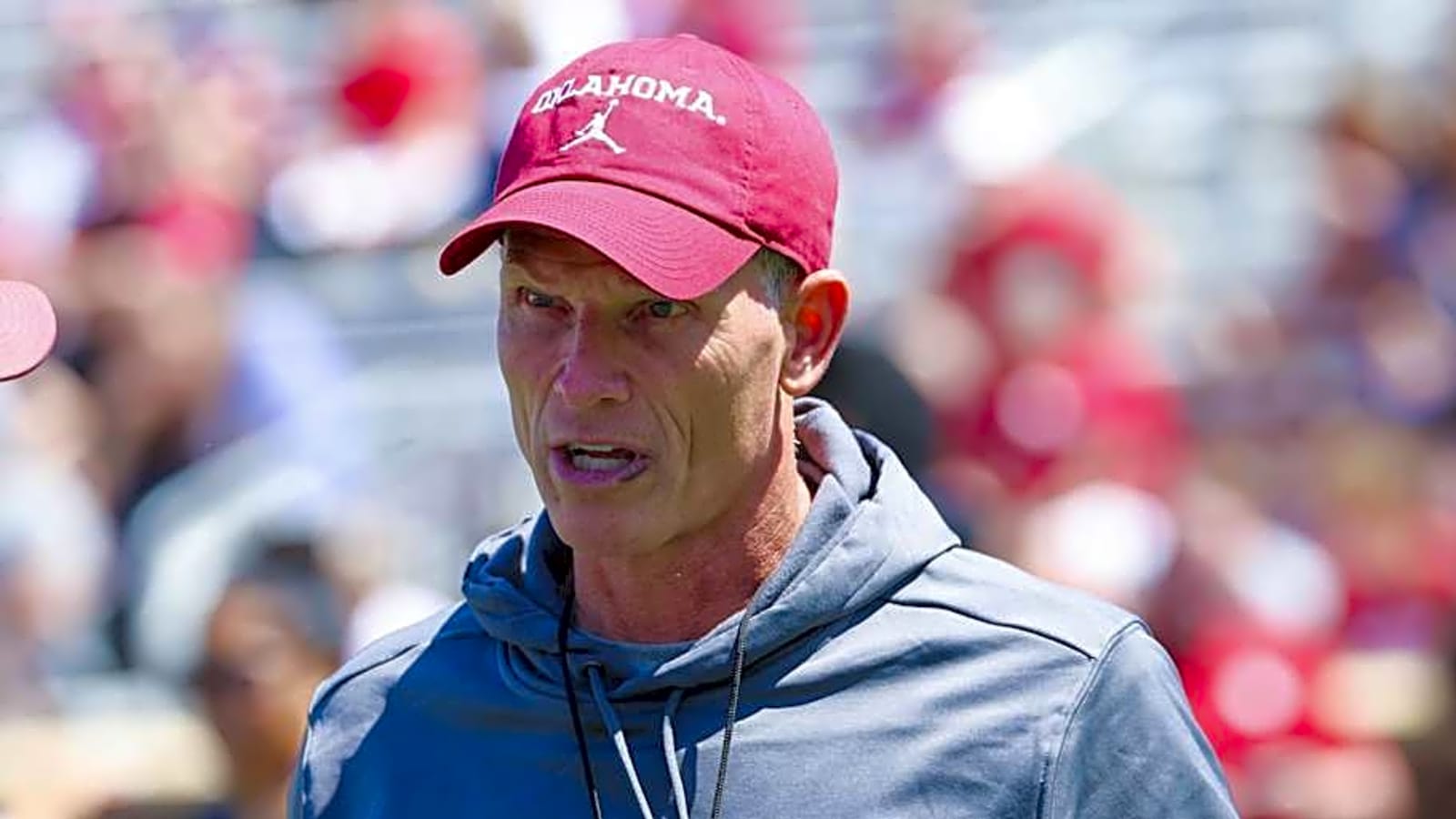 Oklahoma Coach, Recruit Take Shot at Texas Longhorns