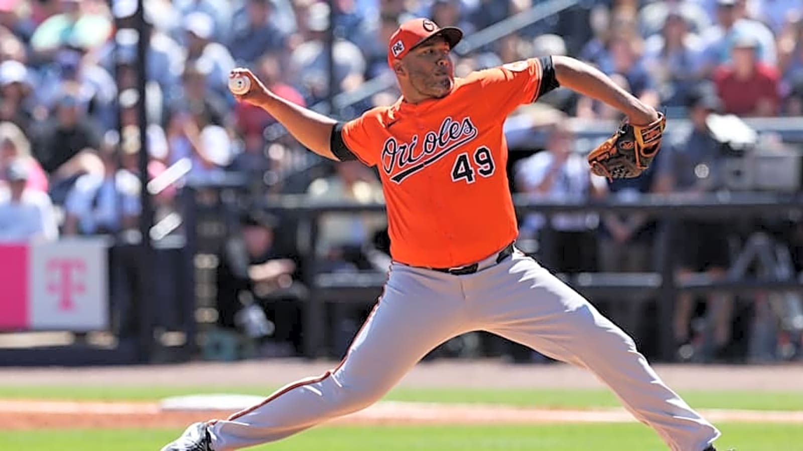 Baltimore Orioles activate veteran right-handed pitcher