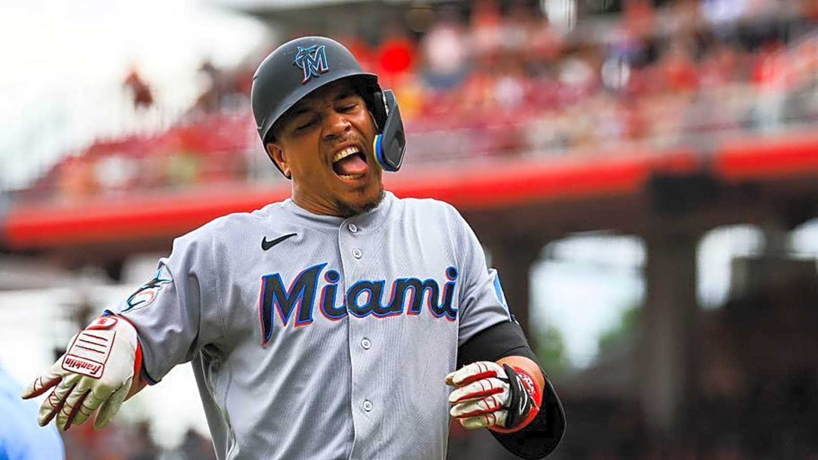 Heriberto Hernández Keeps Coming Through for Marlins
