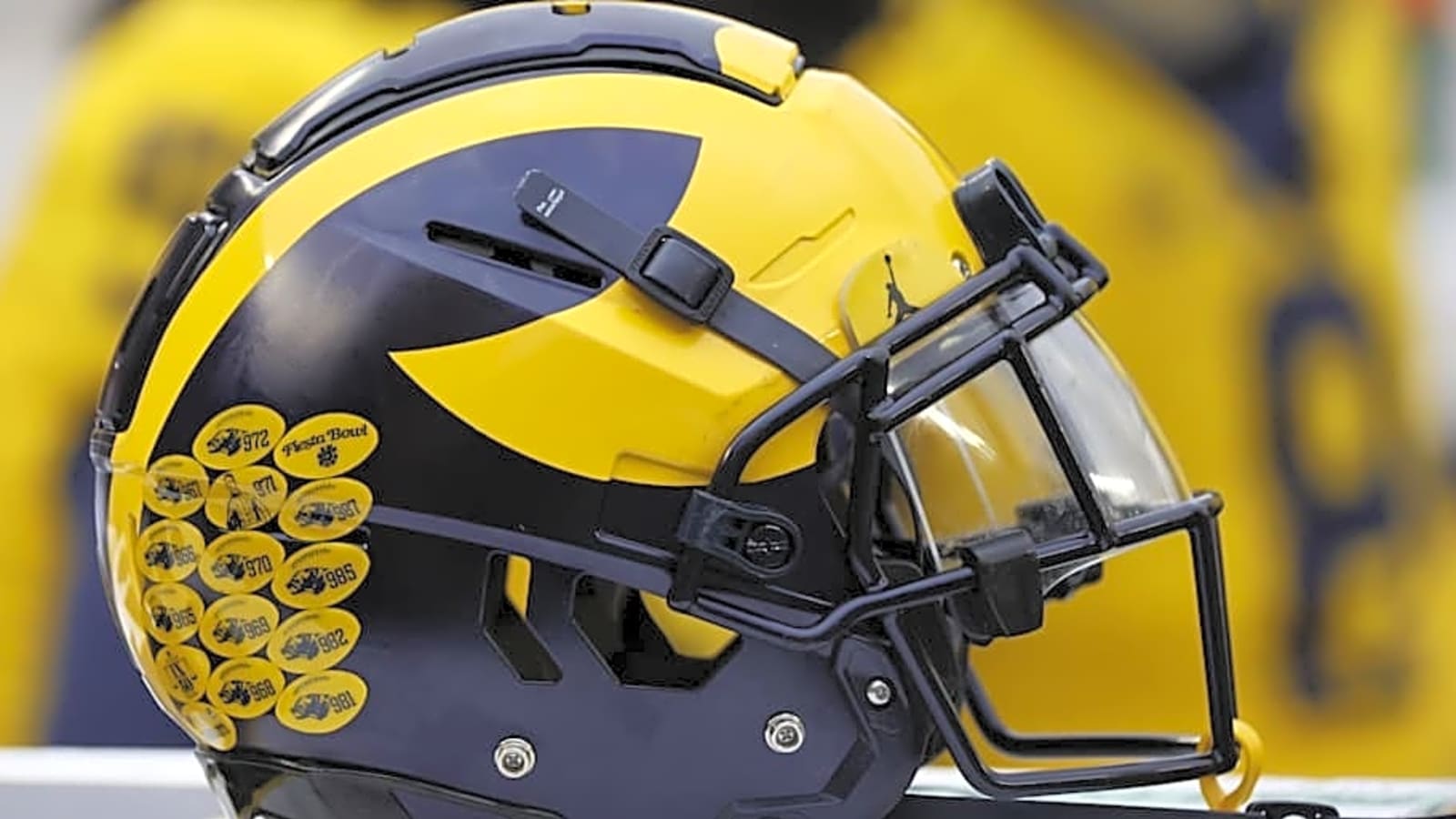 Top Michigan football target reveals commitment date following official visit to Ann Arbor