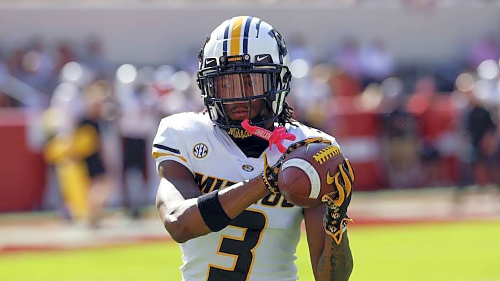 2025 fantasy football: The pros and cons of drafting Chicago Bears WR, Luther Burden III