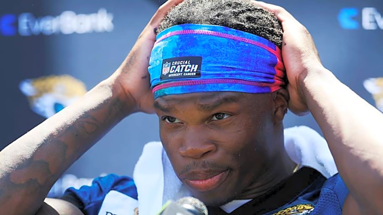 Travis Hunter&#39;s Attempt to Play Both Ways Will Define 2025