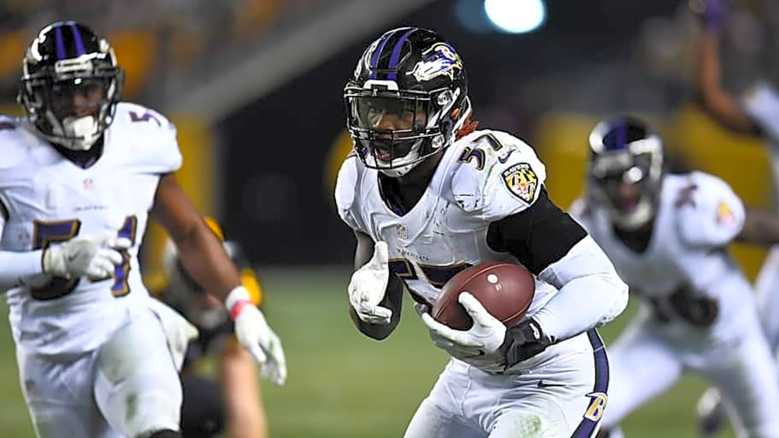2 unforgettable CJ Mosley moments Flock Nation will never forget
