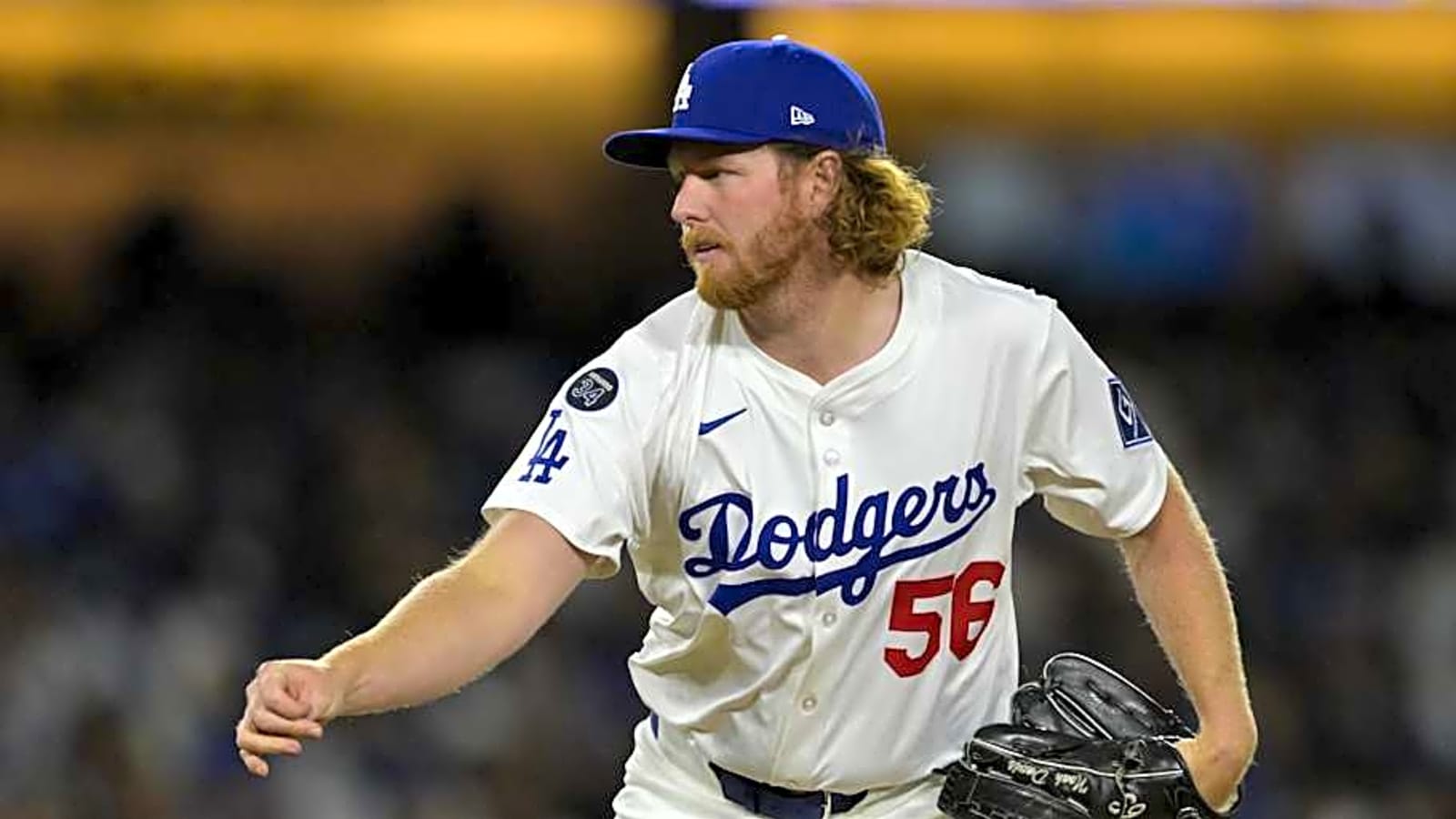 Twins acquire RHP Noah Davis from Dodgers for Triple-A depth
