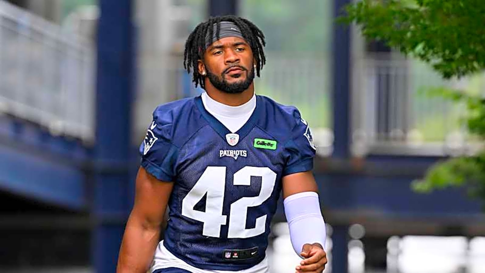 Patriots Release Florida State LB