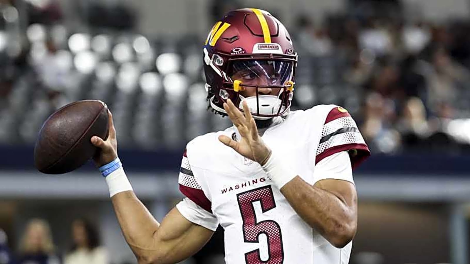 Cowboys star sends rare praise to Commanders QB Jayden Daniels
