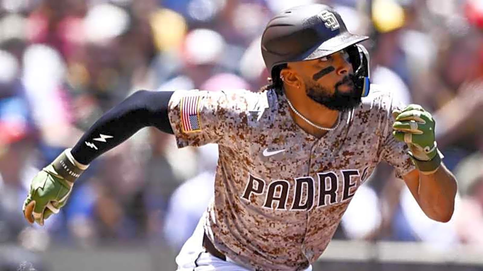 How A&#39;s Leo De Vries Compares to Padres&#39; Fernando Tatís Jr. in the Minors