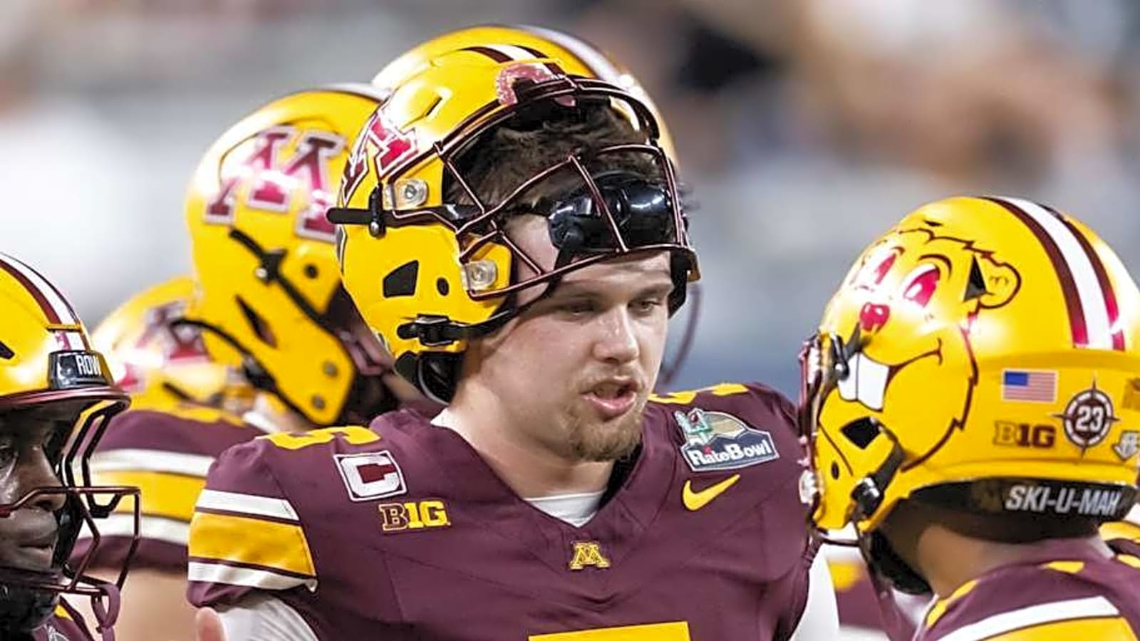 Drake Lindsey's Development Among 5 Things to Watch at Gophers' Open Practice