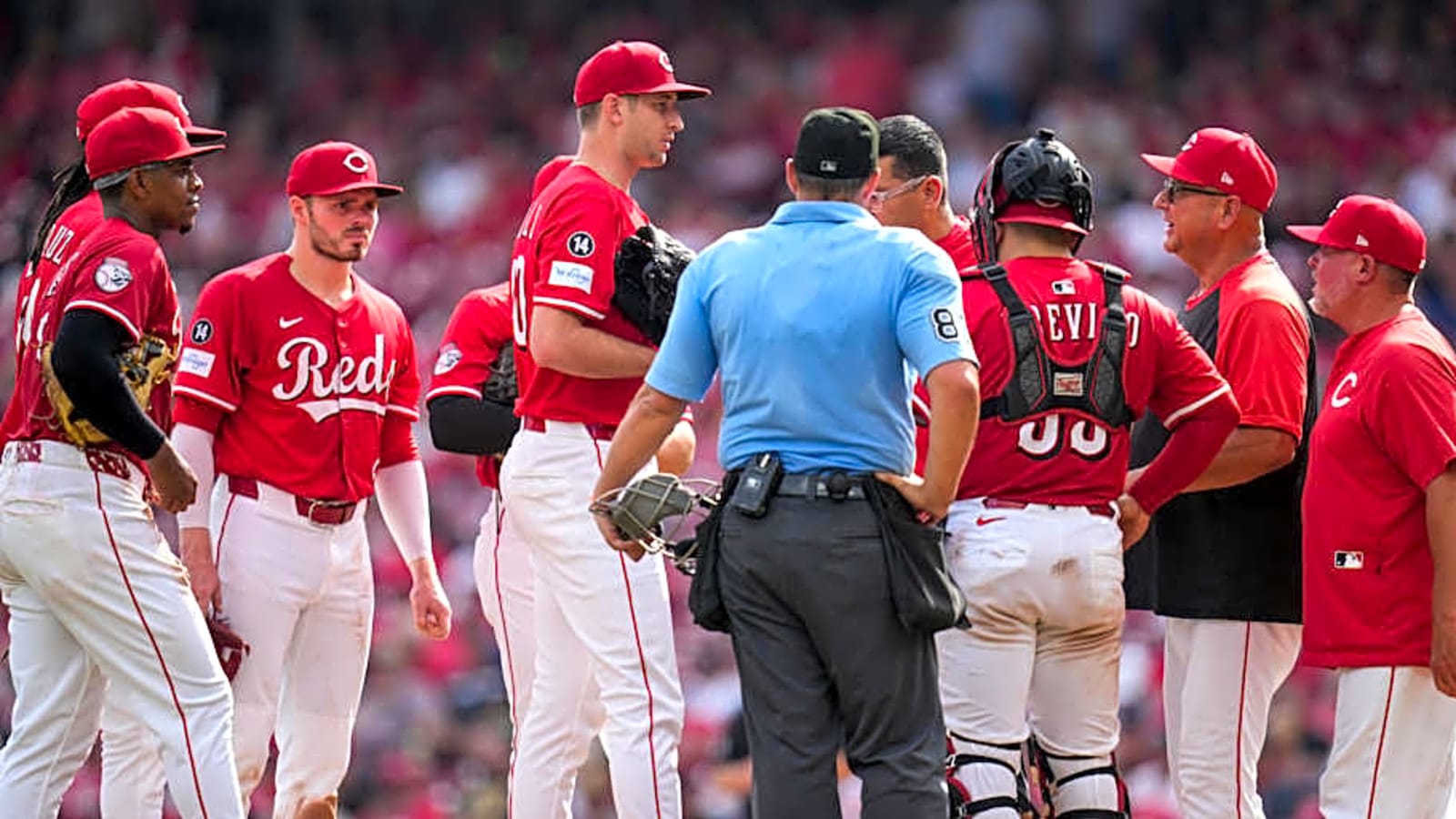 Reds Provide Concerning Update on Nick Lodolo After Early Exit