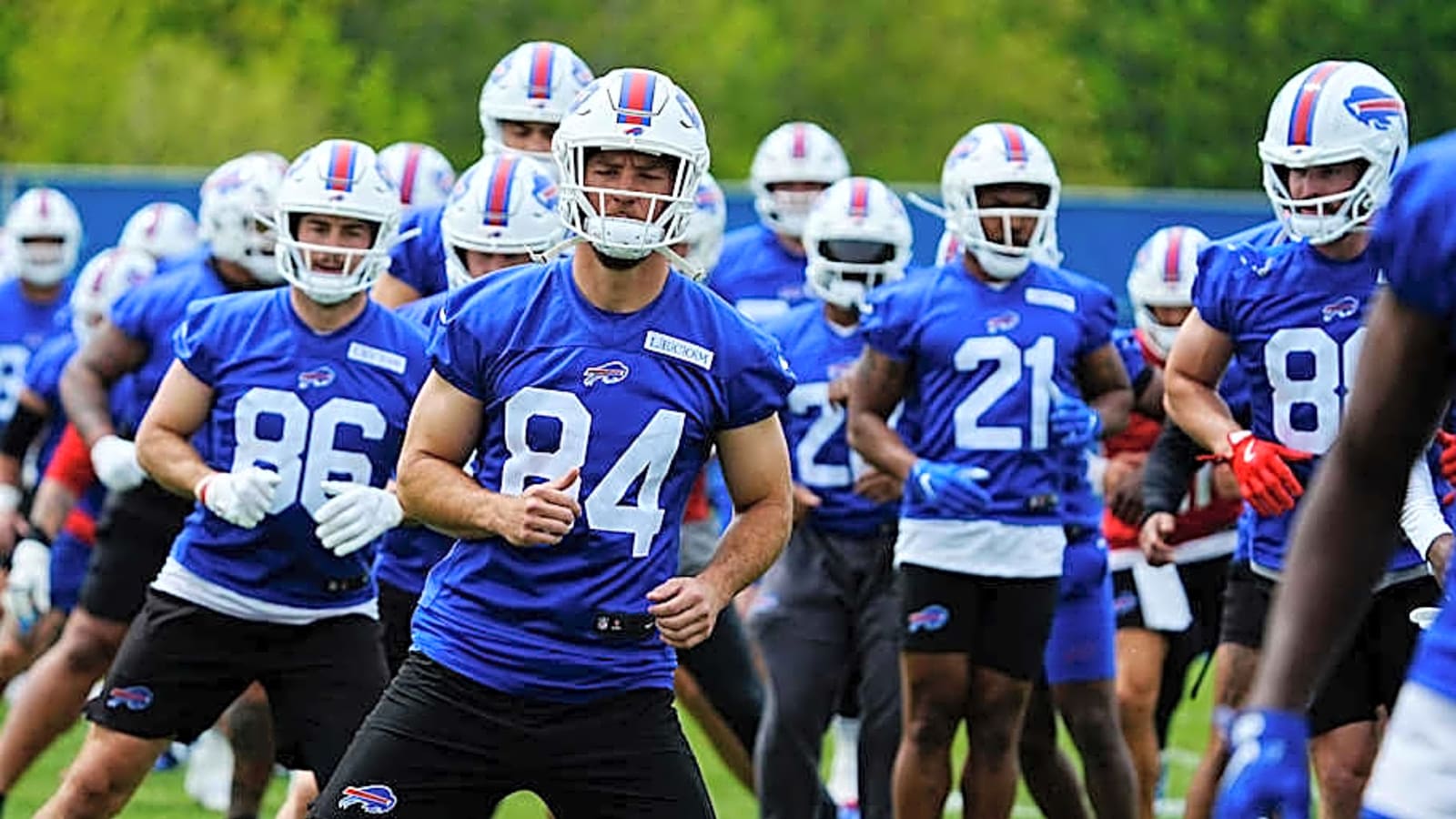 Surprising Buffalo Bills tight end makes highlight play of the day at OTAs
