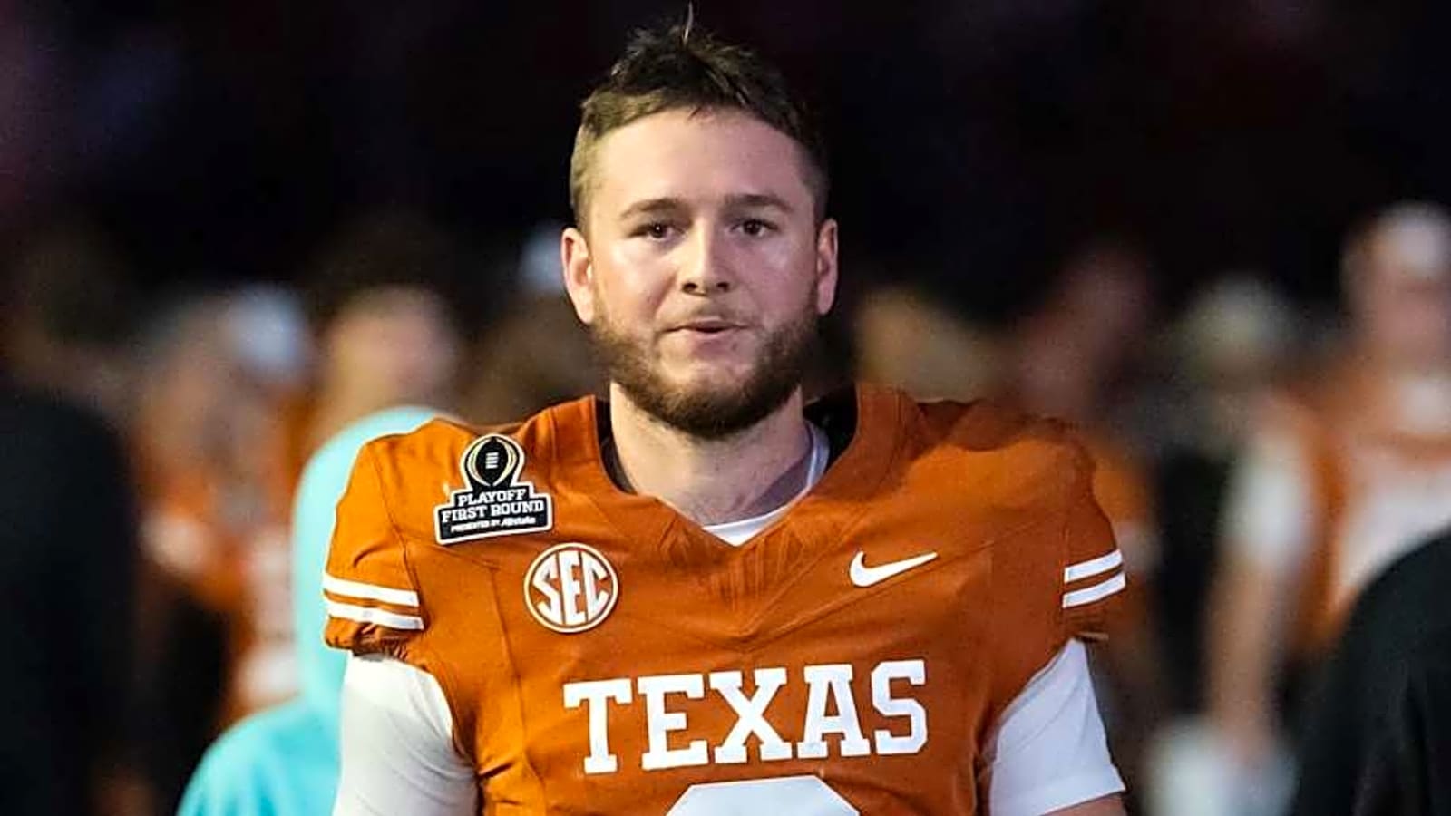Quinn Ewers Signs Exclusive NFL Trading Card Deal