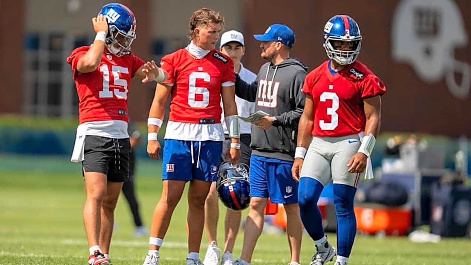 NY Giants Training Camp Report: Nabers, Thibodeaux Shine on Day 1