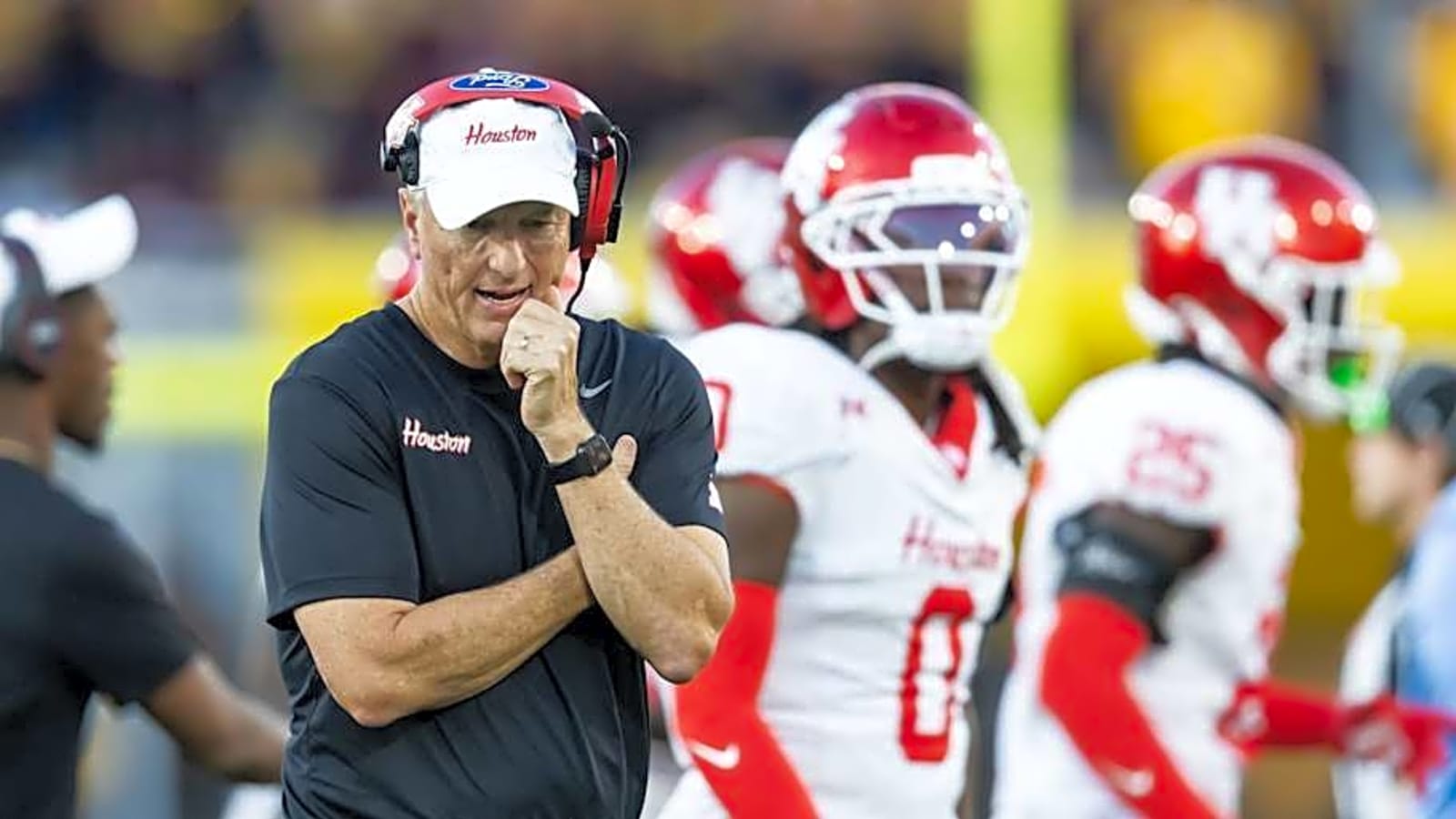 Houston Edge Rusher Enters Transfer Portal