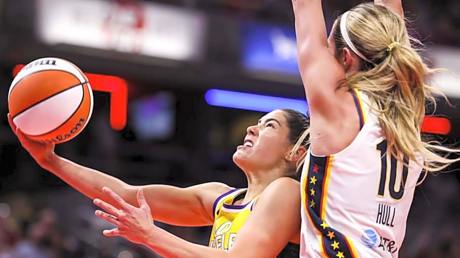 Kelsey Plum Shares Feelings on Candace Parker&#39;s Legacy Ahead of Sparks&#39; Jersey Retirement