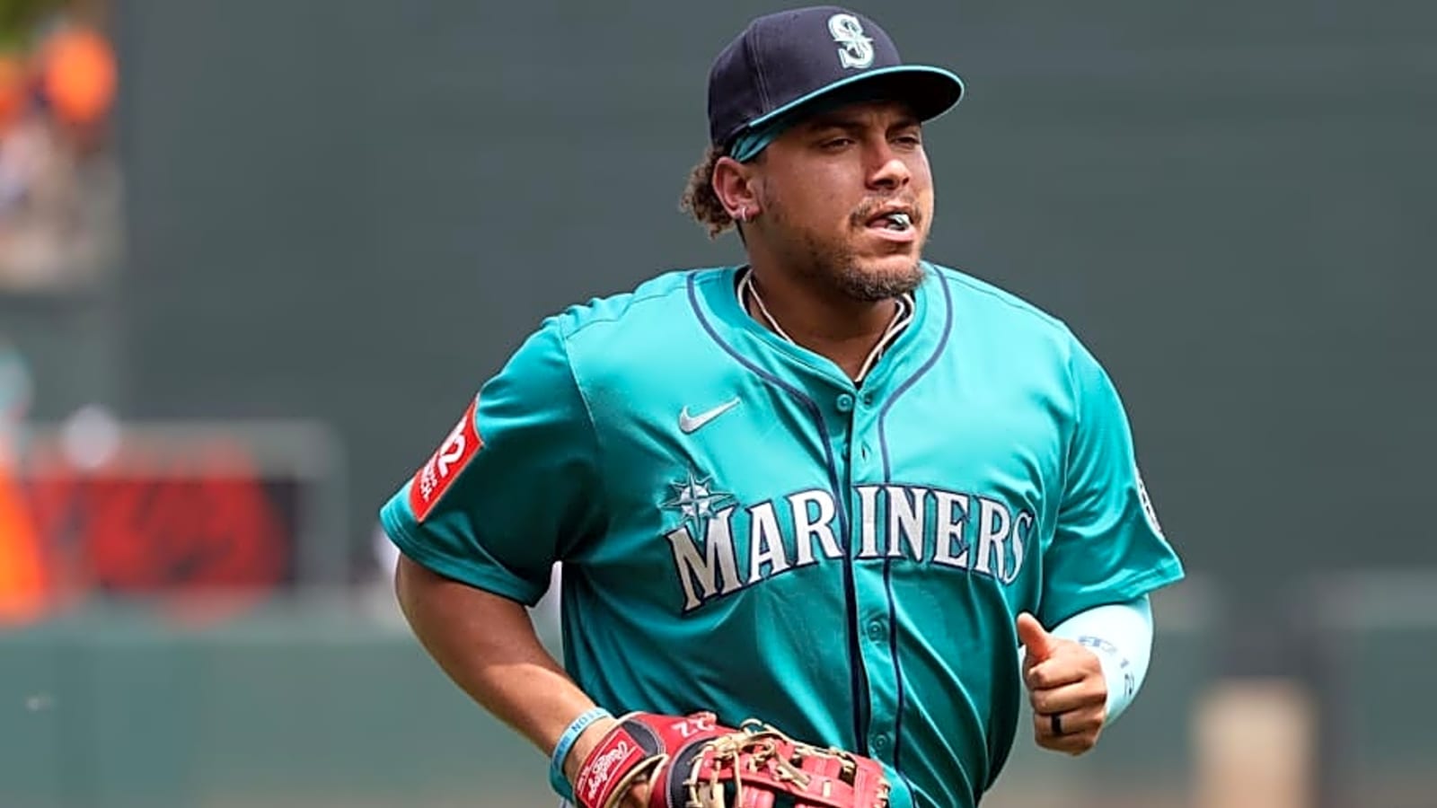 Royals Should Target Mariners Former All-Star To Bolster Offense For 2026