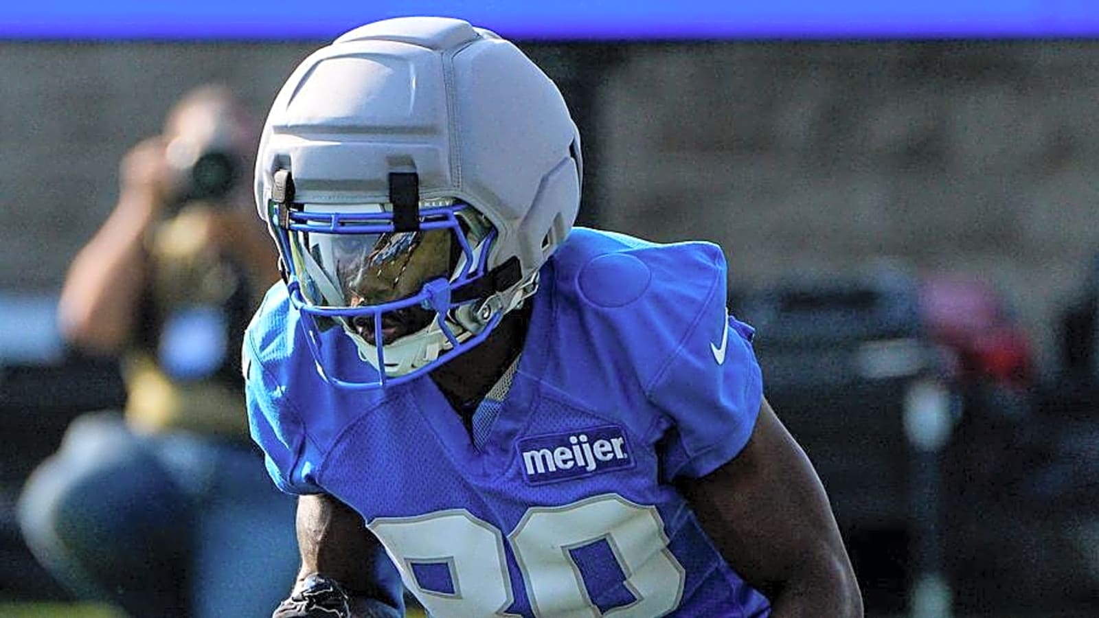 Detroit Lions Release WR, Sign DL To Practice Squad