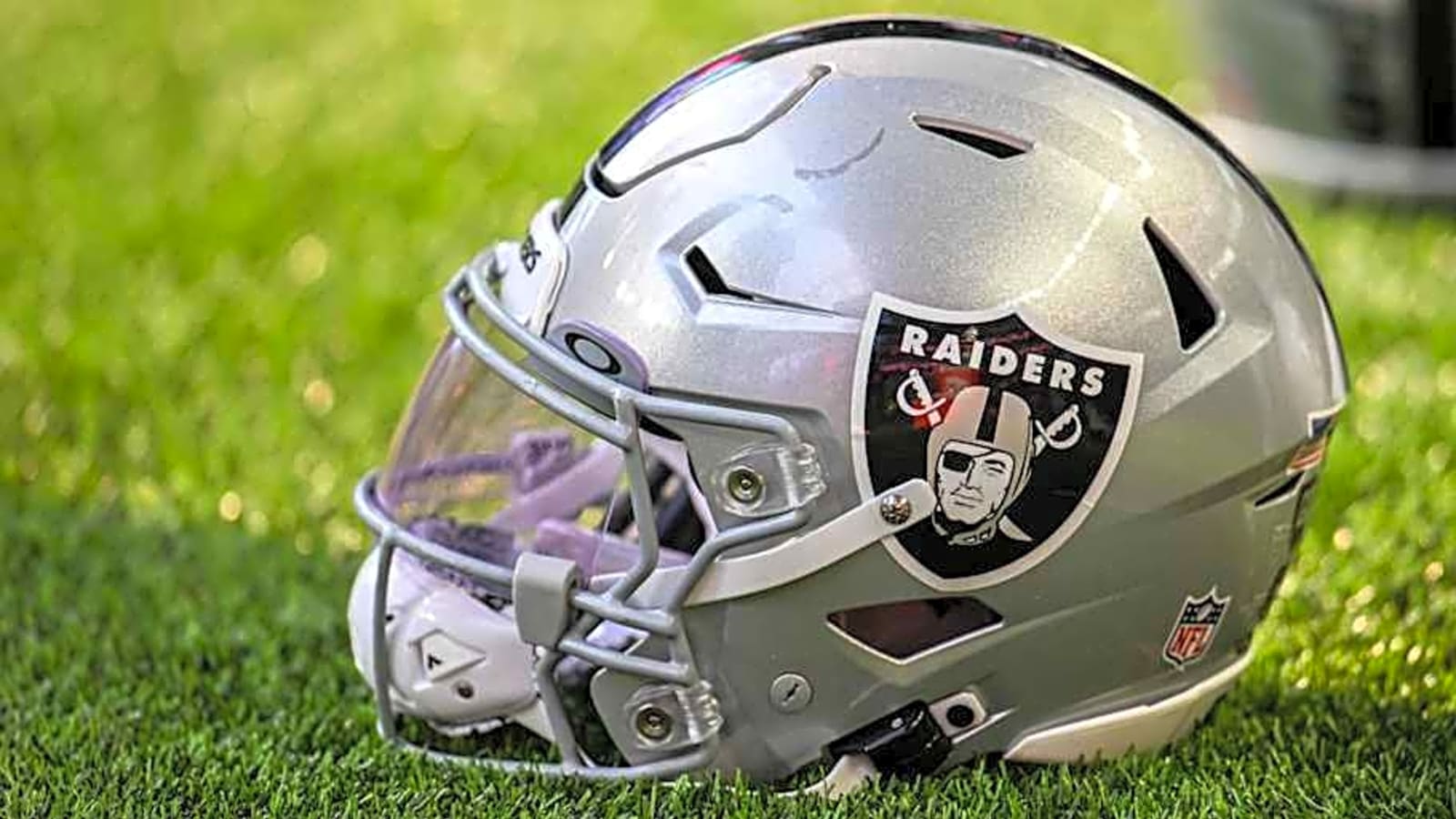 Raiders Described As Good Trade Fit For Jets&#39; Disappointing Receiver