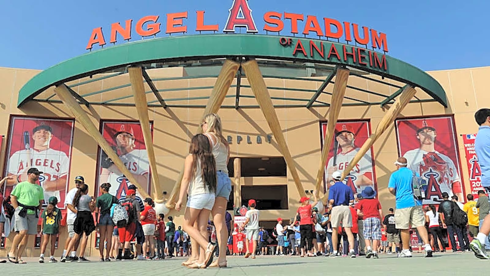 Dodger Fan Charged With Felony in Angel Stadium Assault: Reports