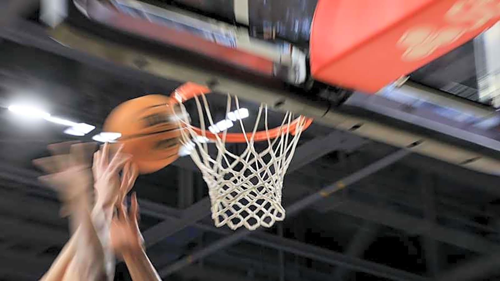 &#39;It&#39;s Been Crazy&#39; - Cincinnati Bearcats Basketball GM Corey Evans Discusses Opening Months in Fresh Role