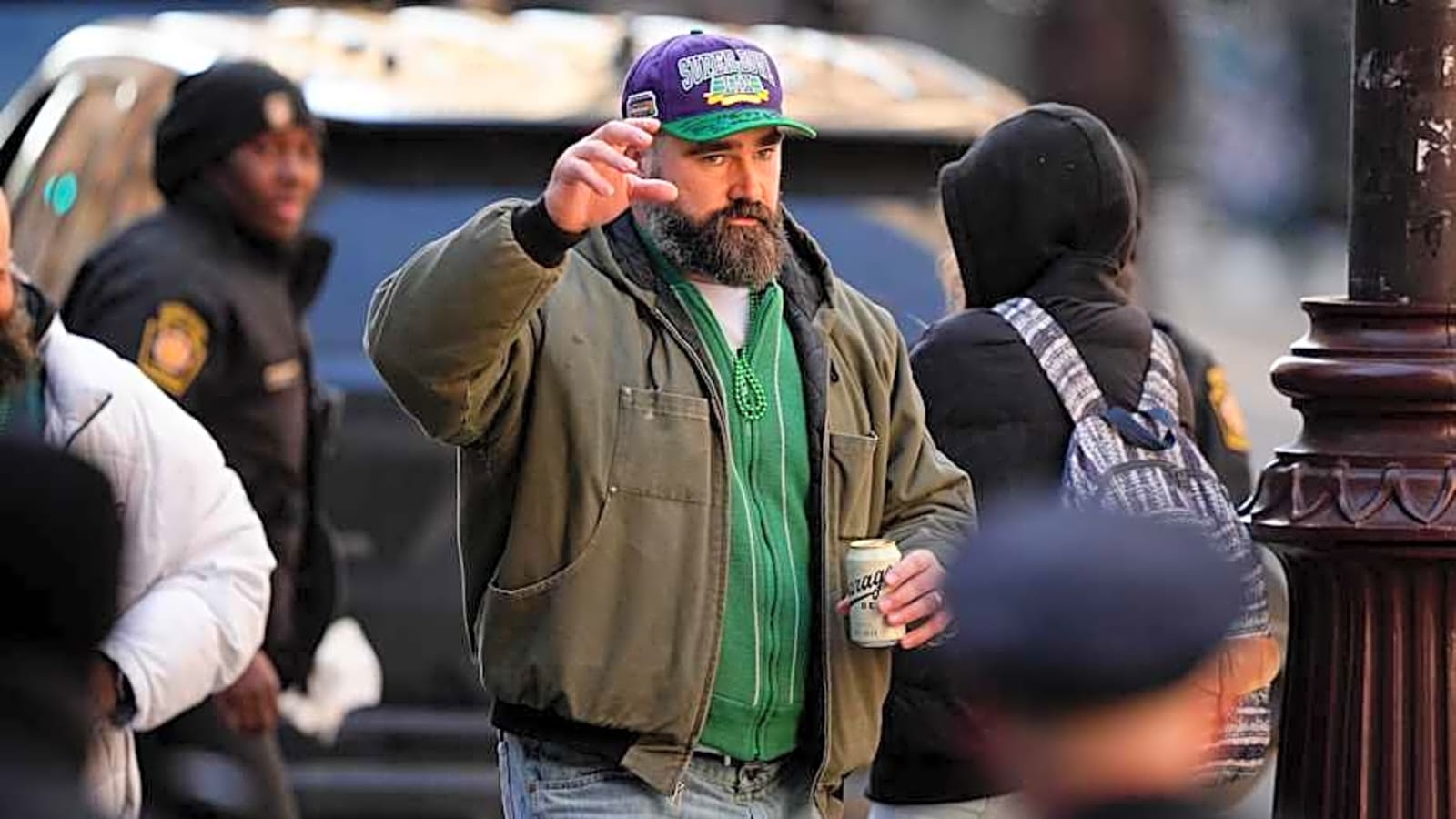 Jason Kelce&#39;s legendary status in Philly was taken to whole new hilarious level
