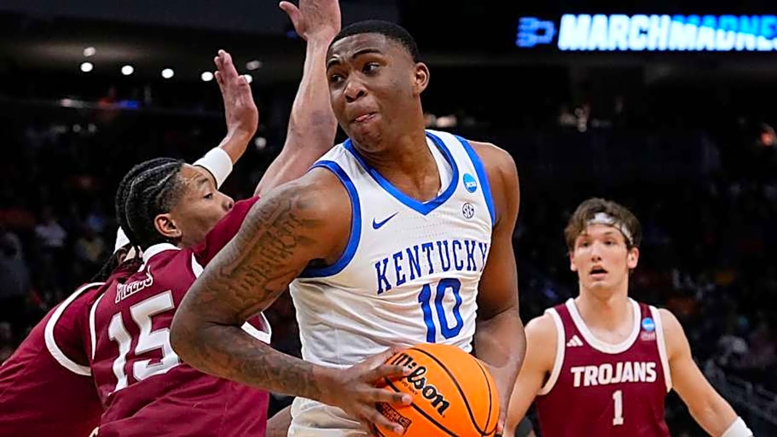 Brandon Garrison is in for a special year two season at Kentucky in a new role