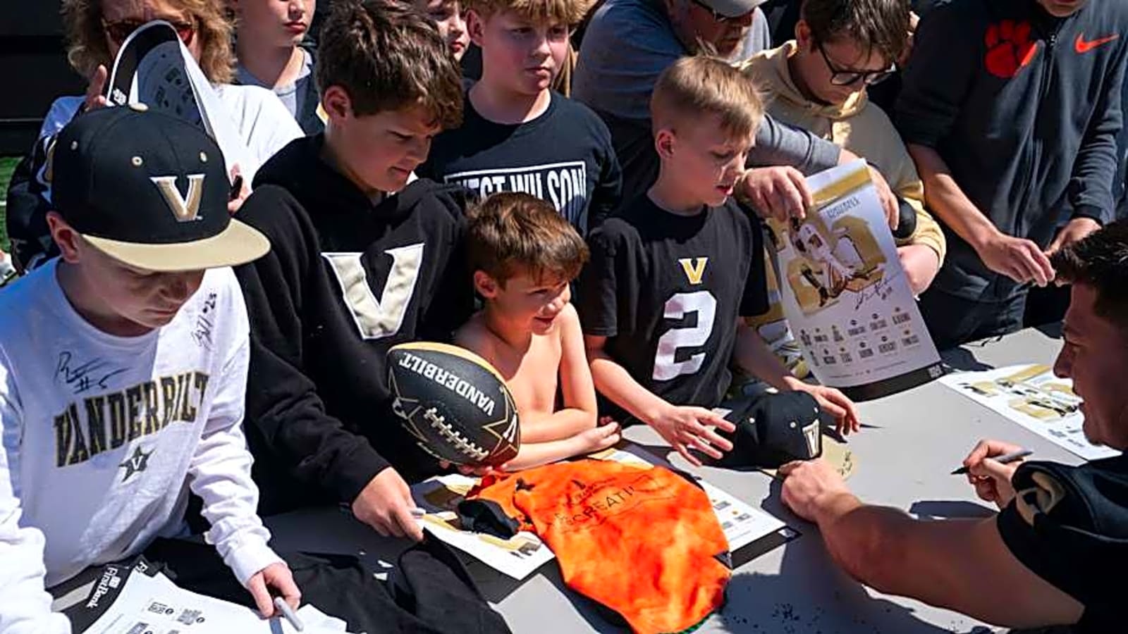 Why Georgia Flipping a Vanderbilt Committed Player Matters: The Anchor