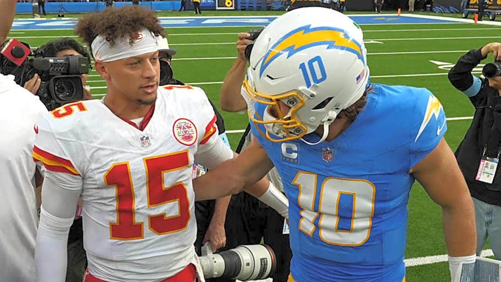 Justin Herbert vs. Patrick Mahomes: Ranking QBs in the AFC West