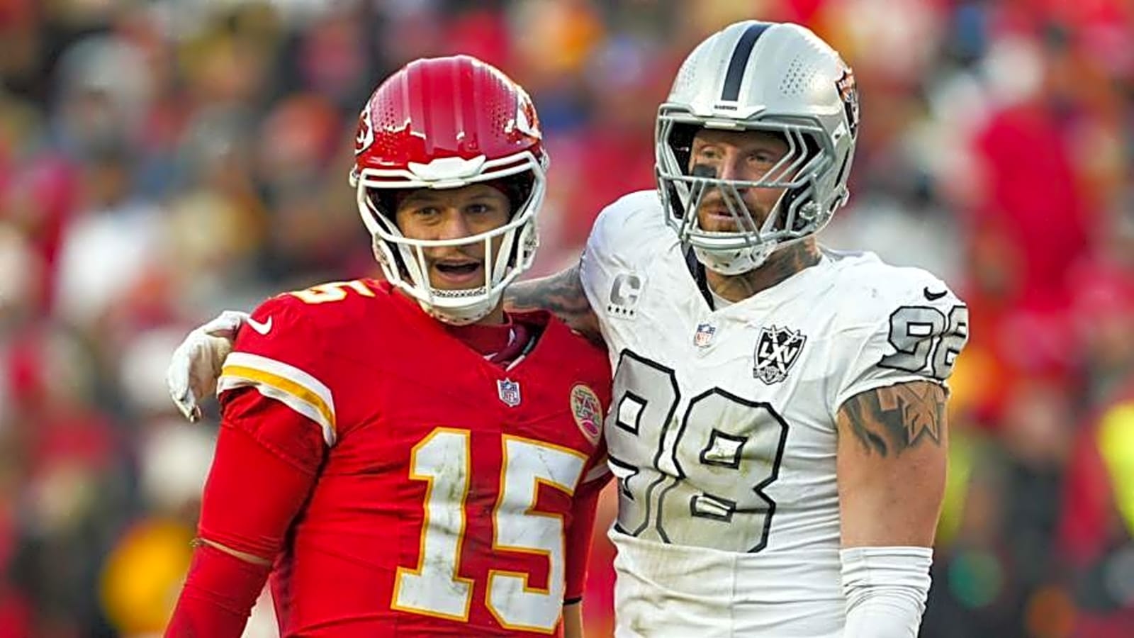 Chiefs QB Mahomes Has High Praise For Raiders Crosby