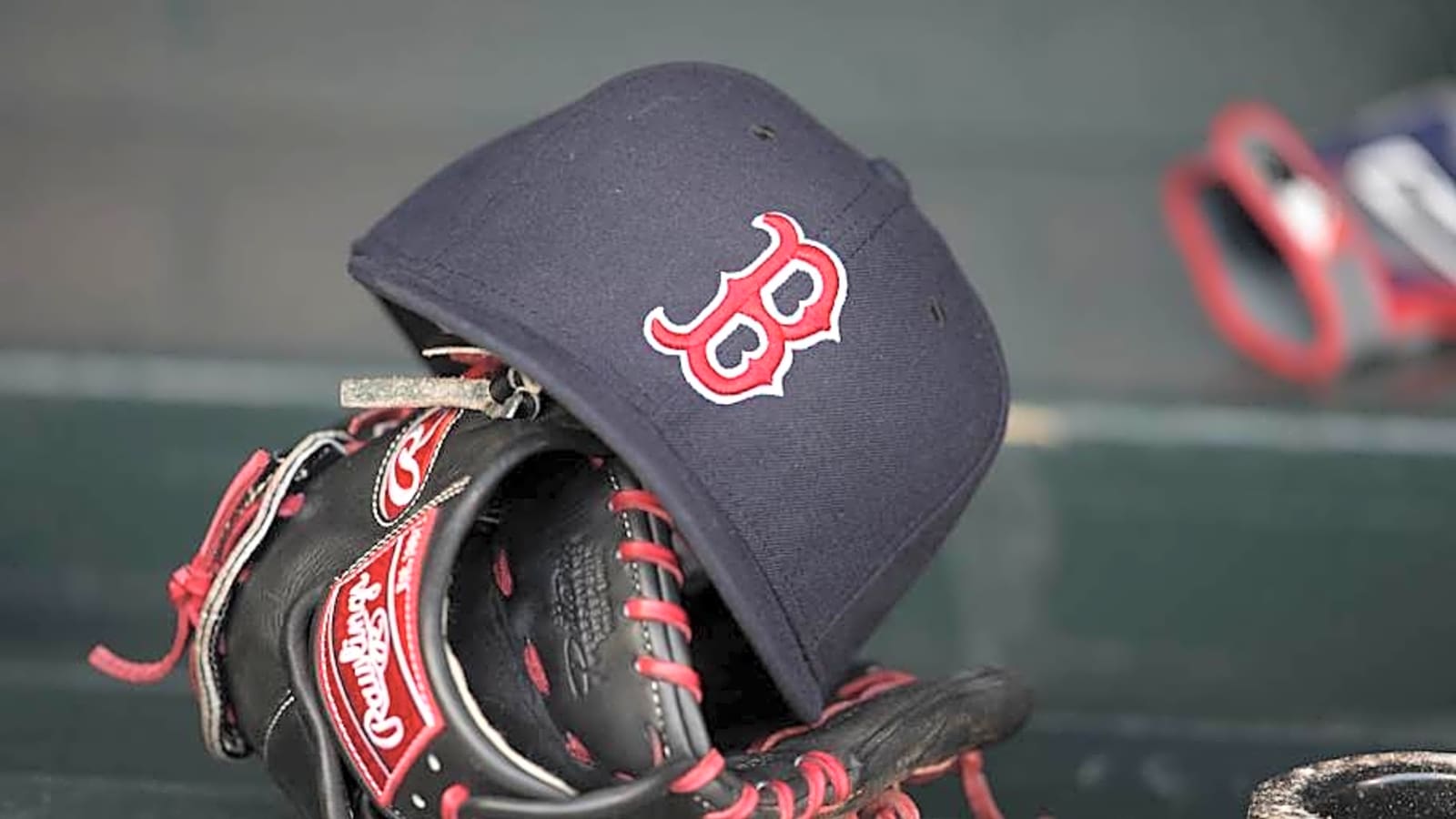 Former Red Sox Father Time-Defier Not Opting Out Of Royals Deal