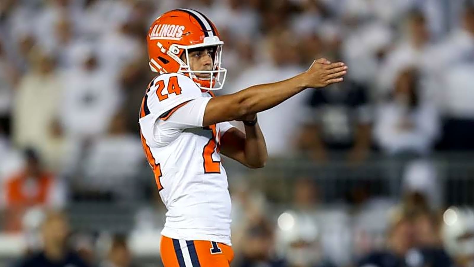 Illinois Football 2025 Scouting Report: Kicker David Olano