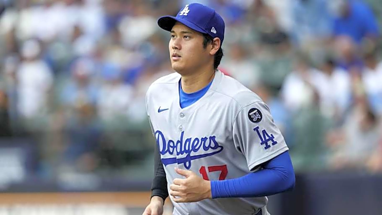 Dodgers&#39; Shohei Ohtani Reveals How Long He Wants to Be Both Pitcher and Hitter