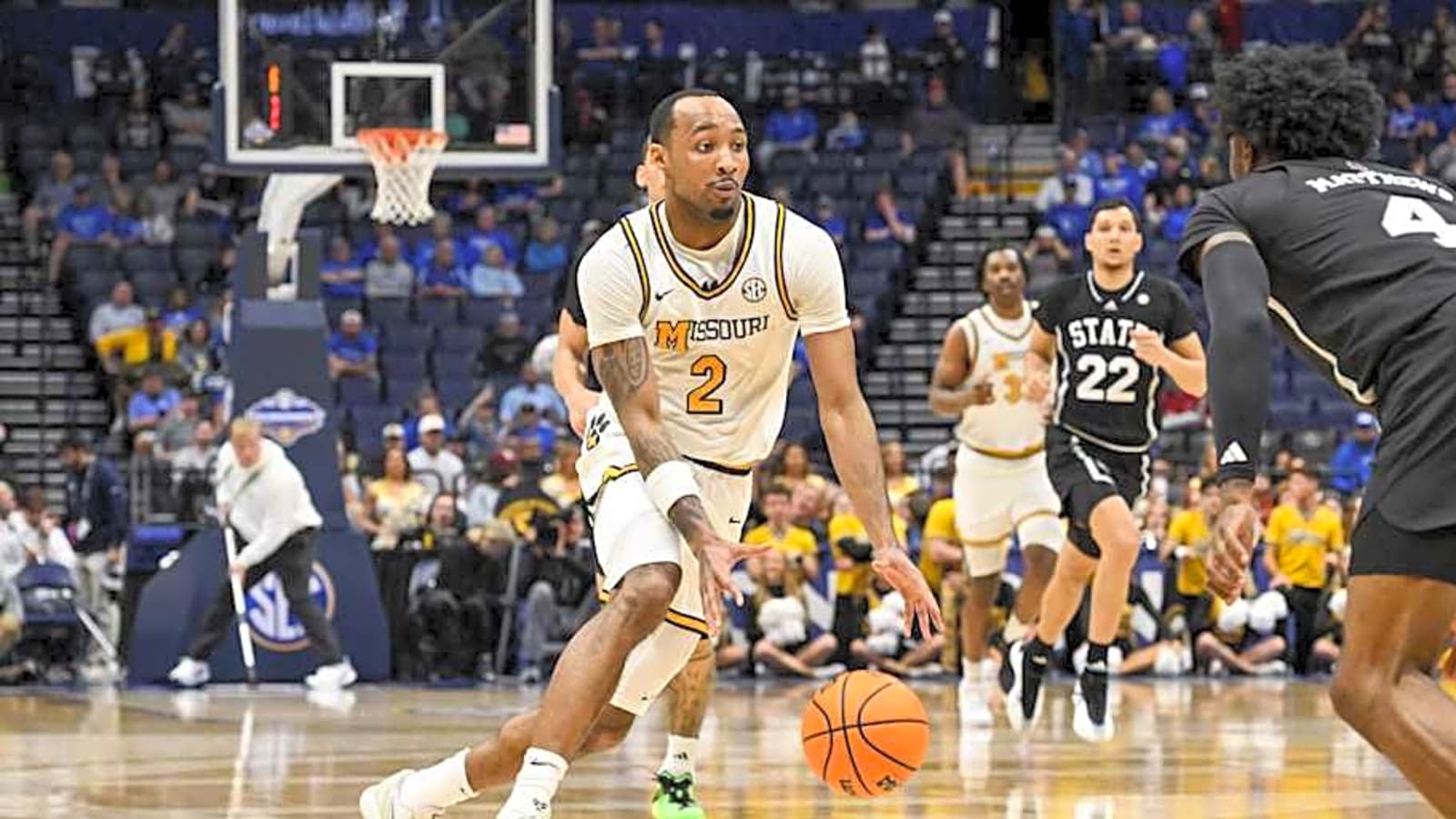 Suns Land SEC Wing in Mock Draft