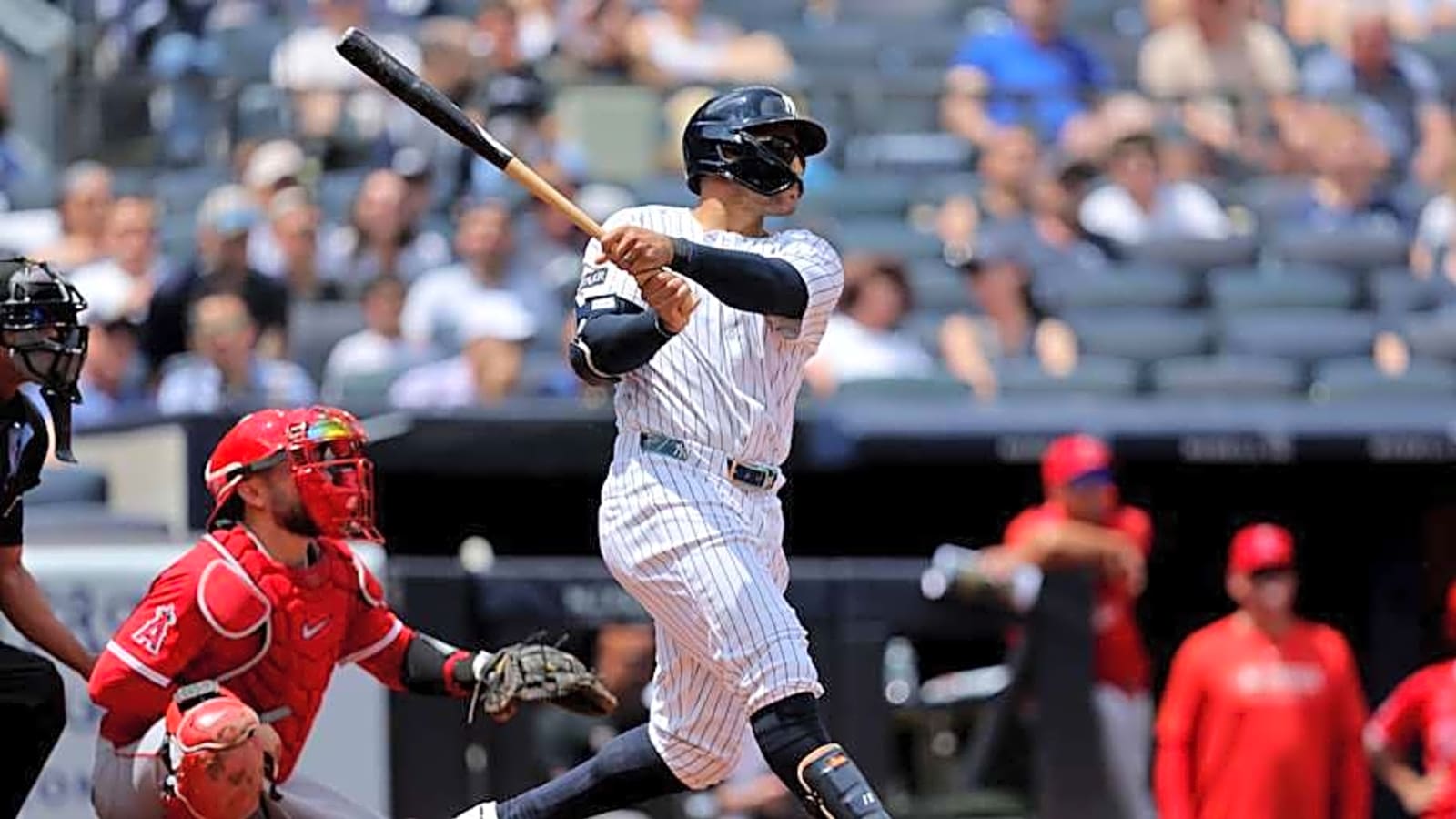 Yankees Launch Back-to-Back Homers, Shaking Offensive Worries