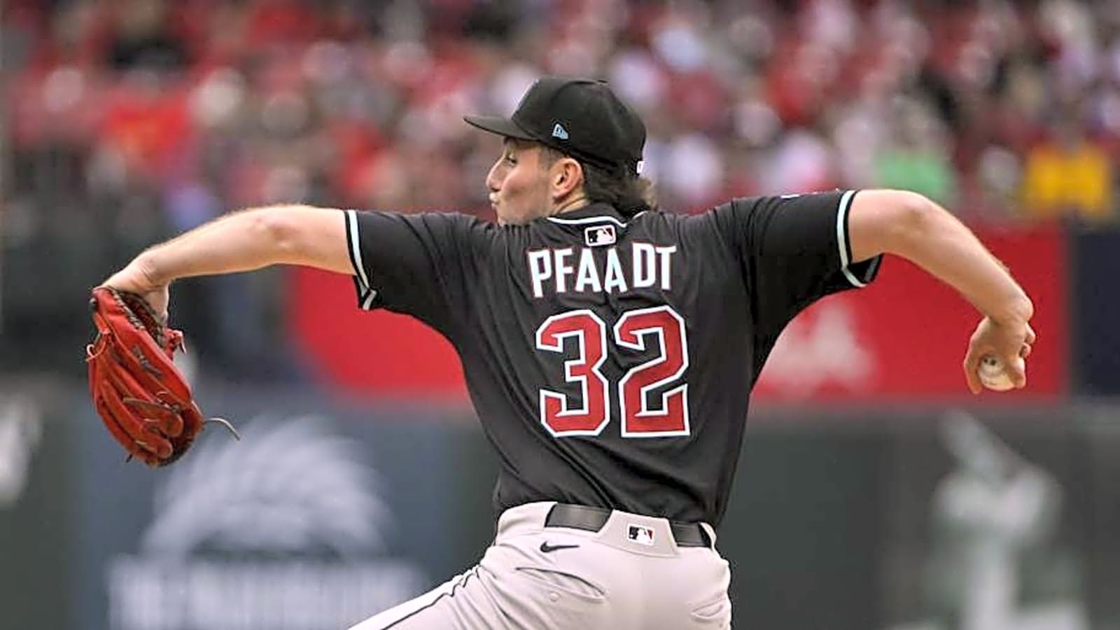 D-backs Give up 10 Runs in First Inning to Nationals, Tie NL Record