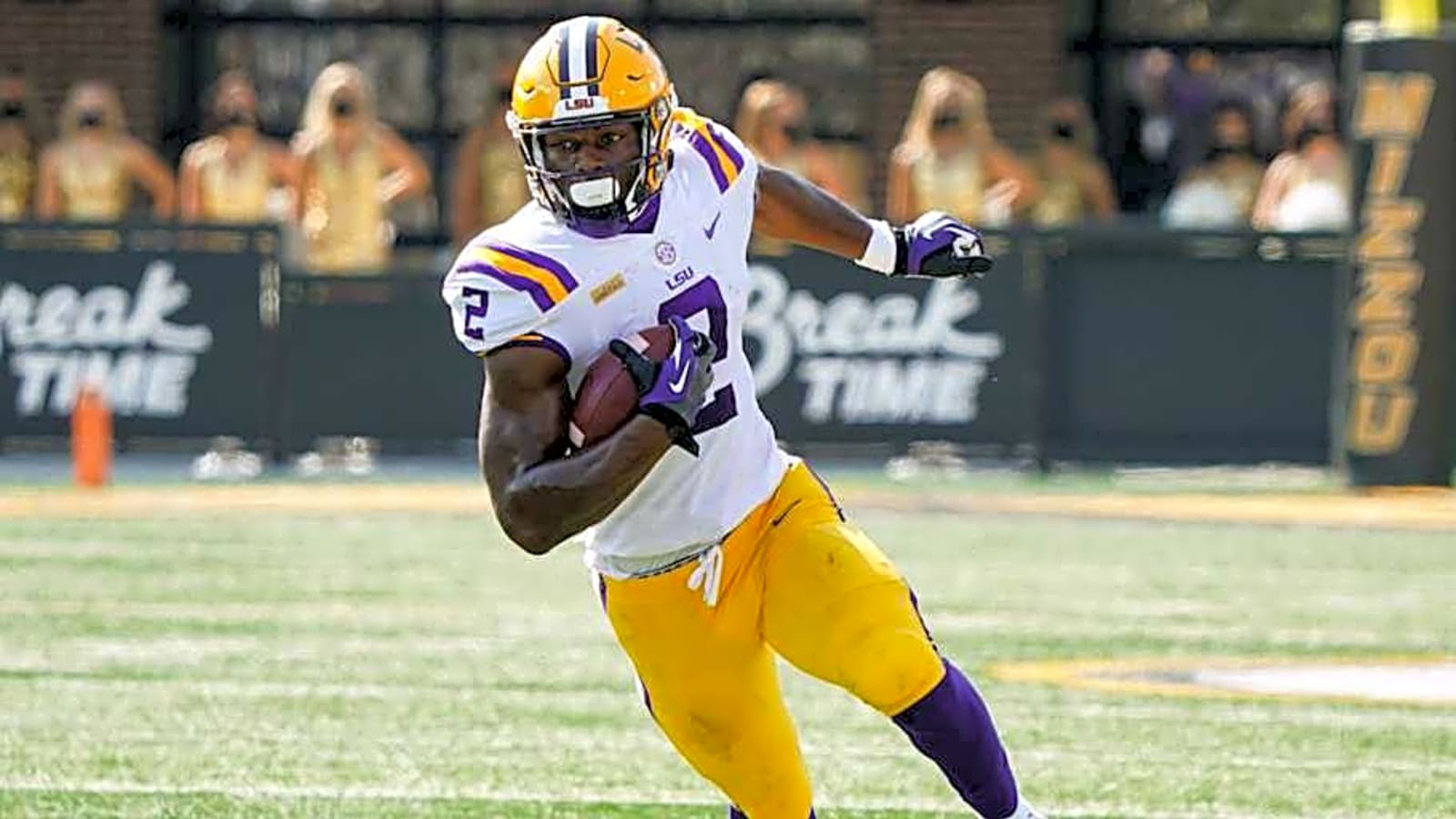 Former Five-Star LSU Football Tight End Labeled &#39;Biggest Bust&#39; in Modern Recruiting