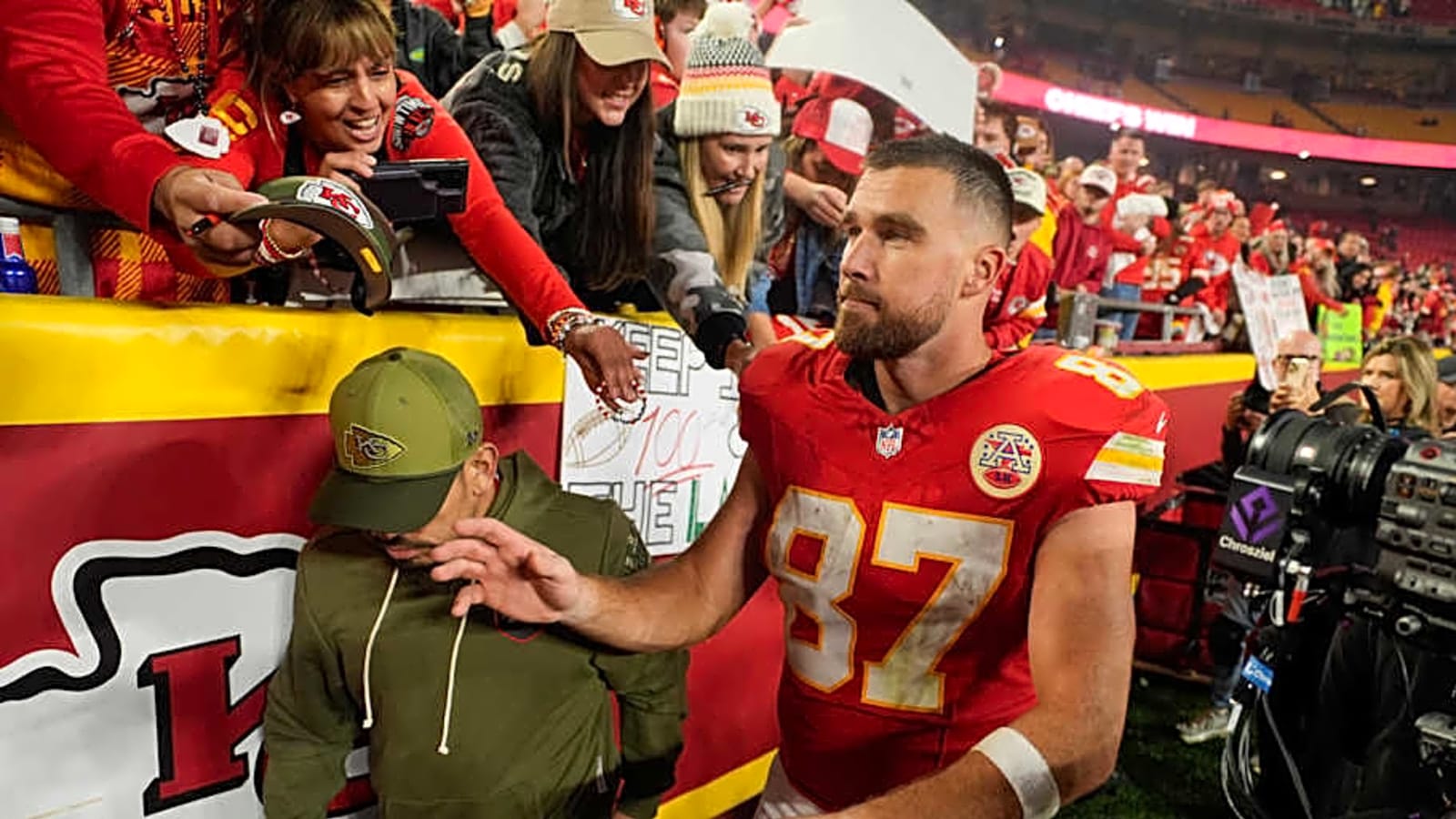 Andy Reid Shares Thoughts on Travis Kelce, Mike Danna