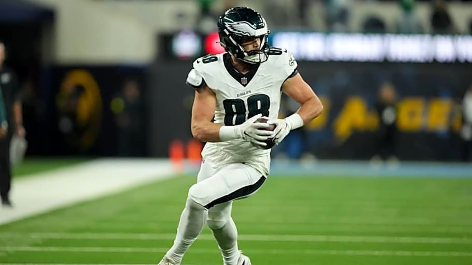 Eagles Front Office Looks Genius Thanks To Dallas Goedert