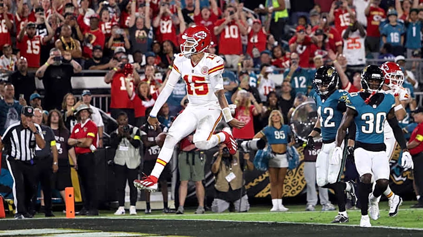 Chiefs Seek Statement Win in Potential Game of the Week