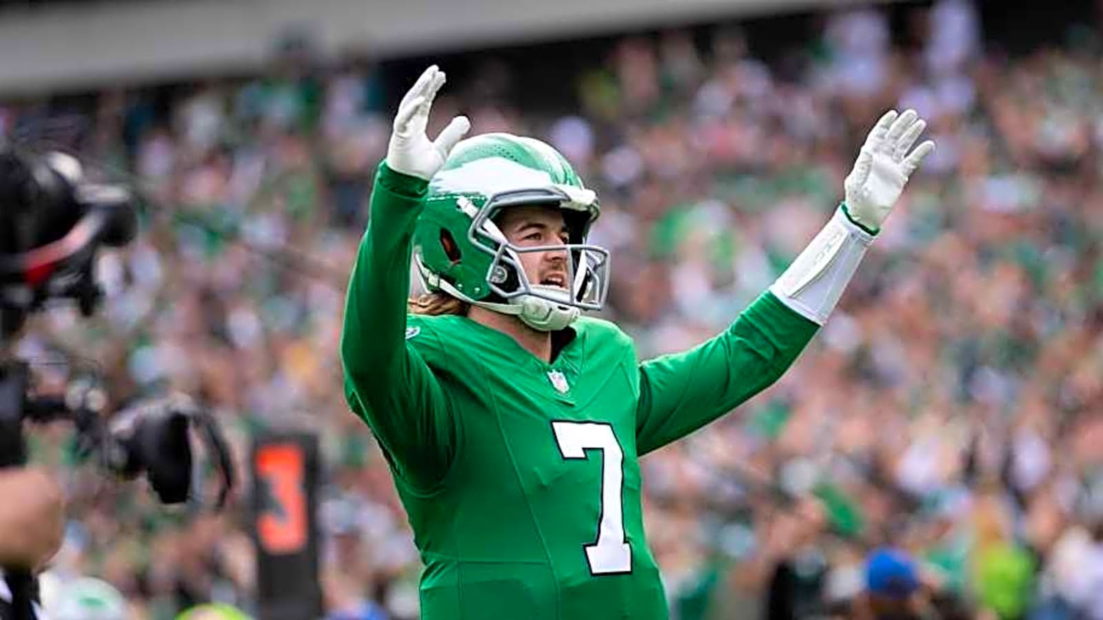 Cleveland Brown QB Kenny Pickett Sends Bold Message About 2025 Season