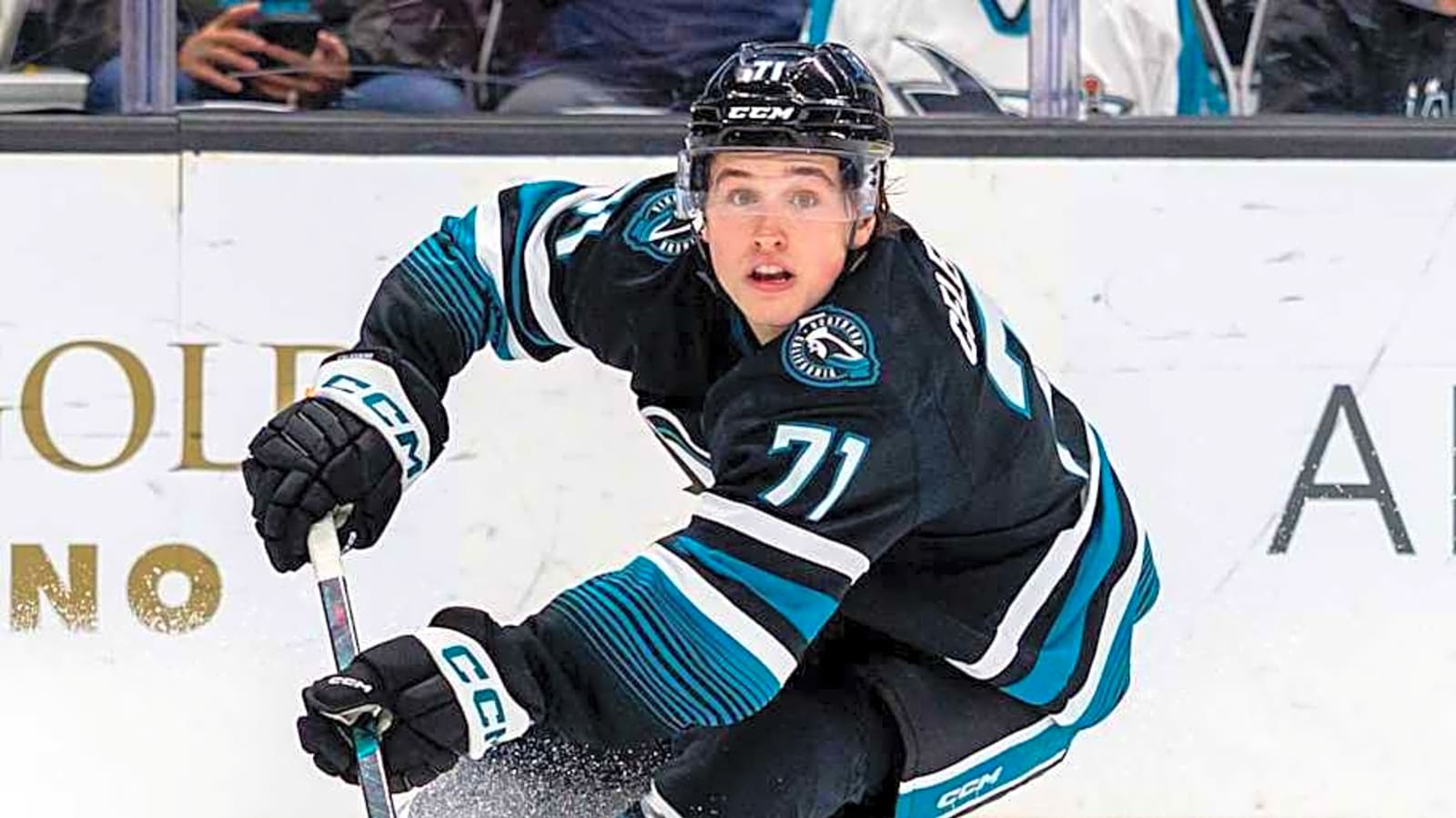Comparing Young Sharks, Blackhawks Stars' First 100 Games