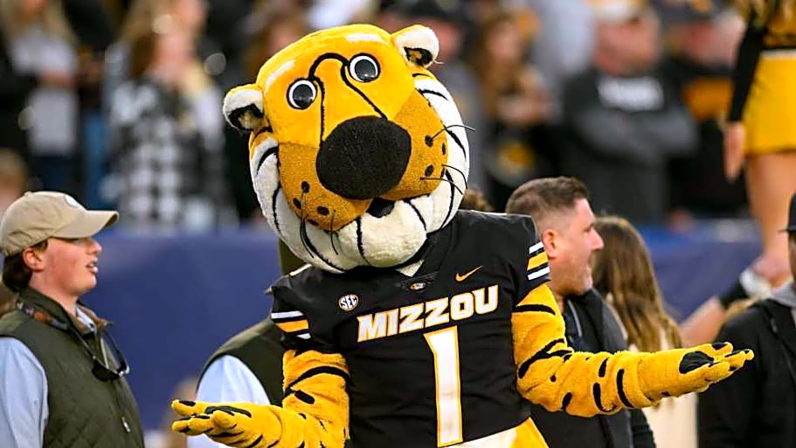 Mizzou&#39;s Truman the Tiger to be Added to EA&#39;s College Football 26: The Buzz, Tuesday, June 24, 2025.