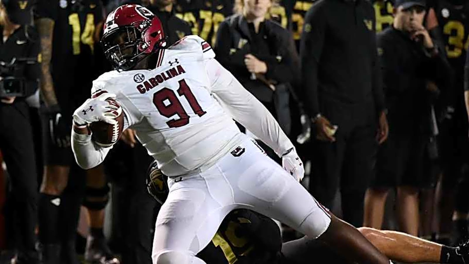 How Tonka Hemingway Fits with the Raiders