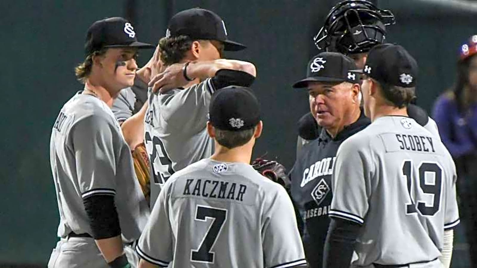 South Carolina Falls to Texas A&M in Game Two