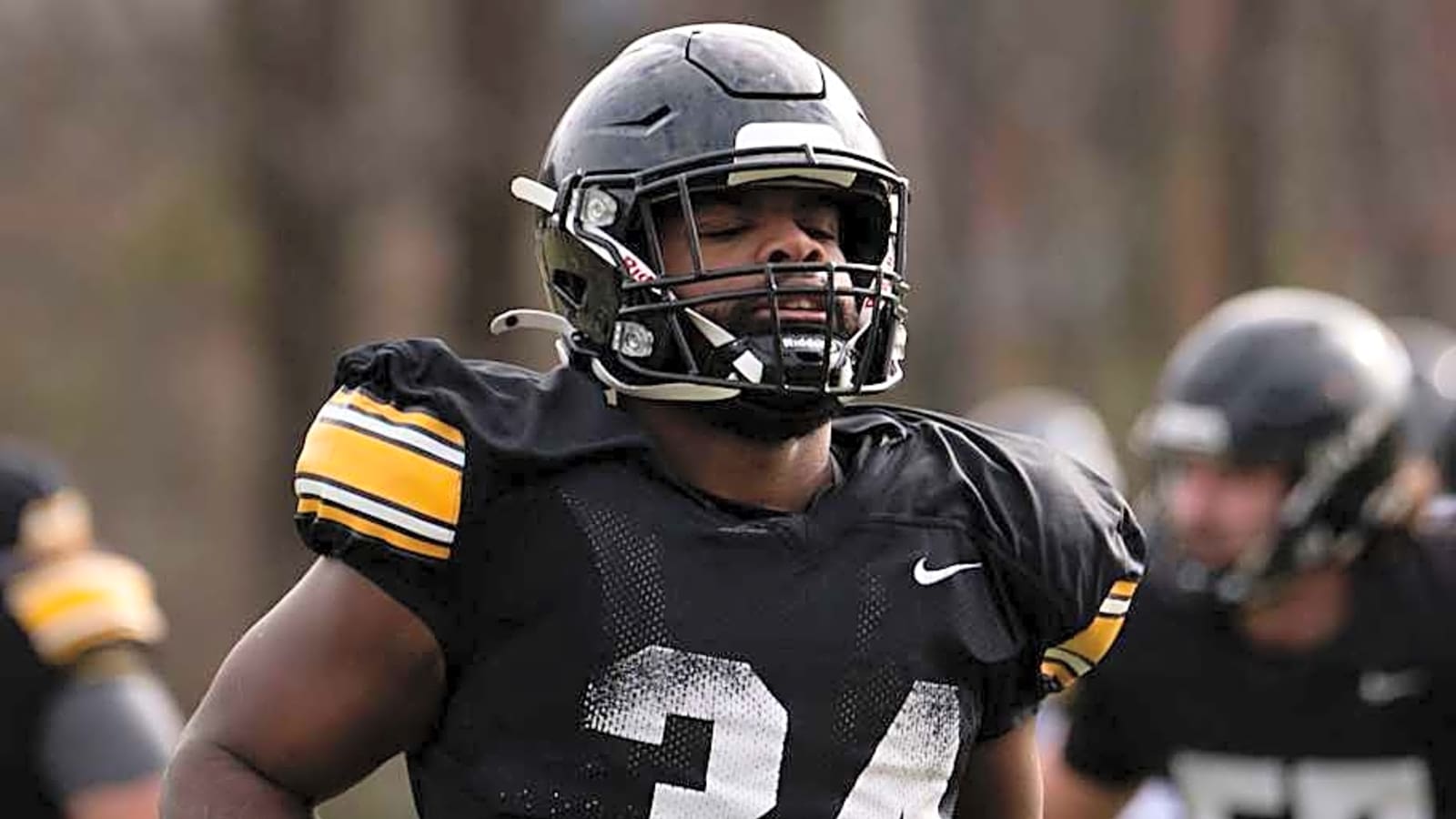 Ravens Land Gigantic Steal in Tackling Machine