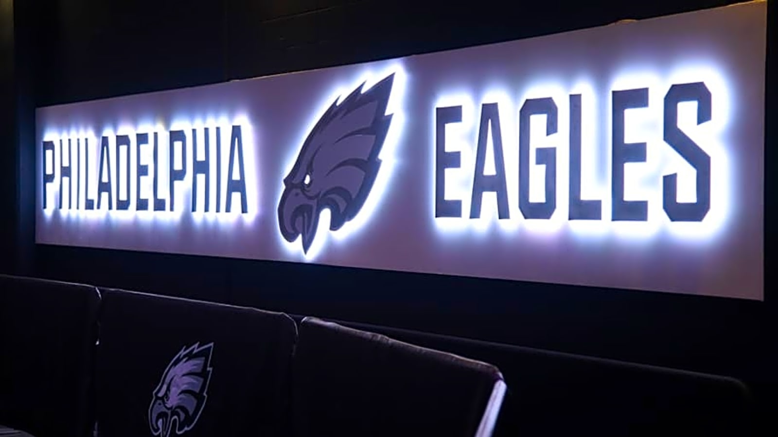 Eagles Fan-Favorite Nearing Contract Crossroads