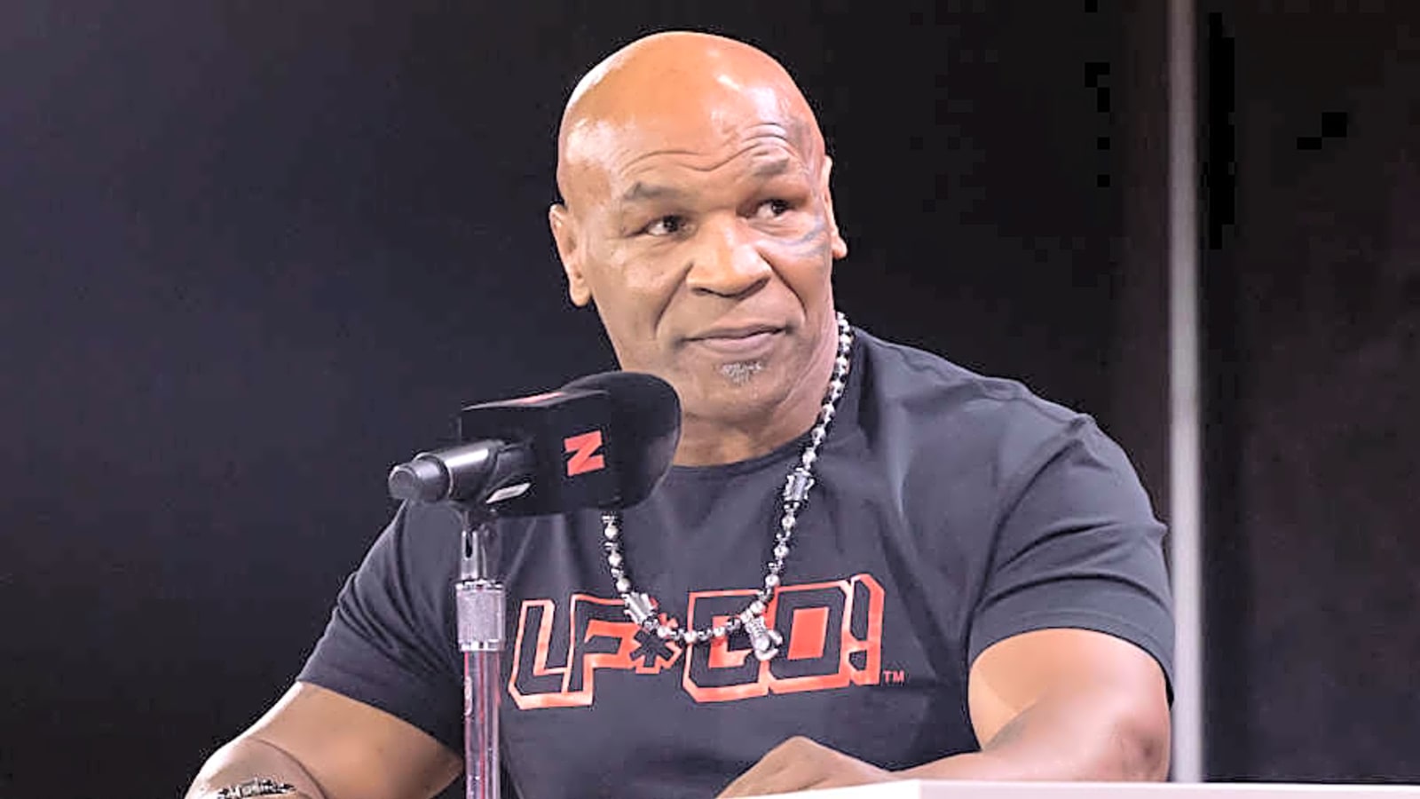 Mike Tyson Picks Floyd Mayweather&#39;s Next Fight