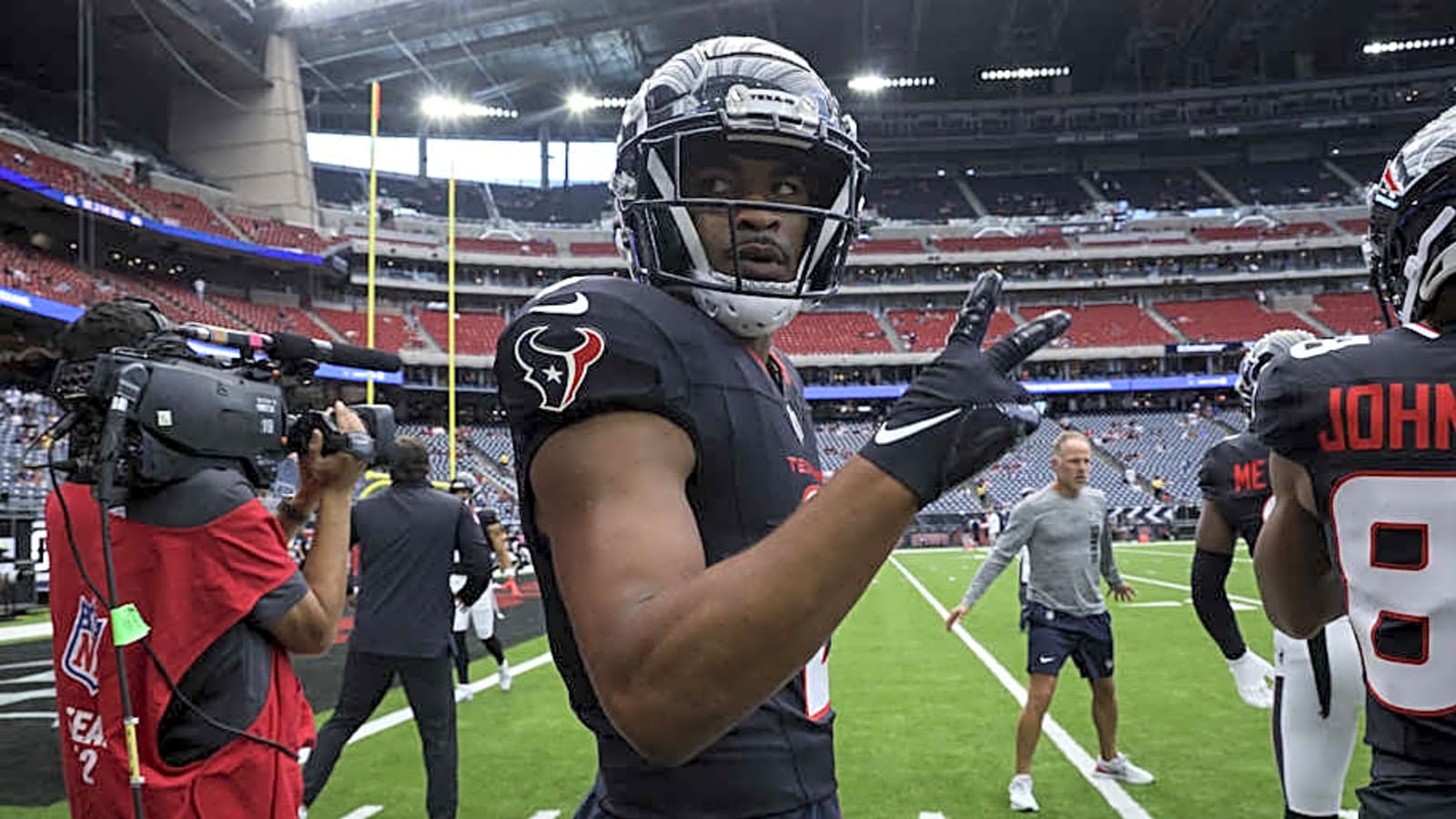Steelers New WR Compares Himself to Franchise Legend
