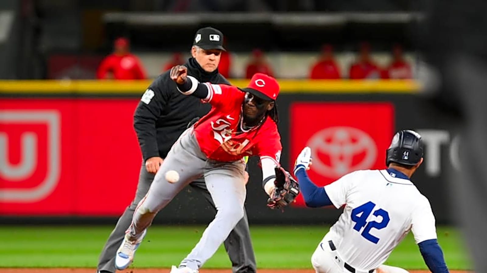 Seattle Mariners Bring Historic Marks into New Series with Cincinnati Reds